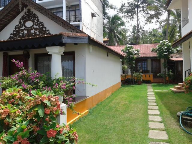 Kovalam Beach Cottage Екстериор снимка